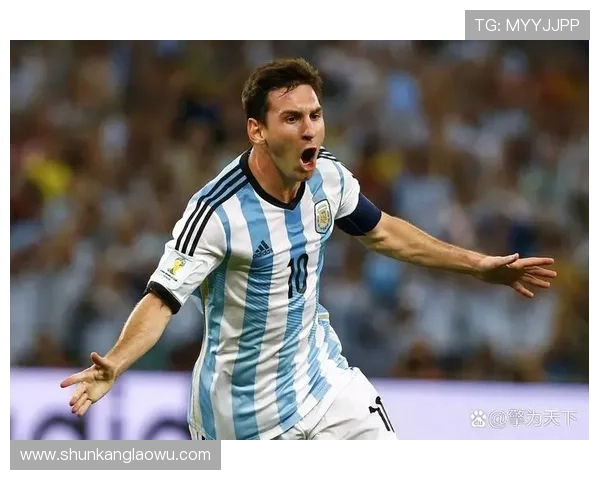 历史足球巨星排名前十：从贝利到梅西谁是最伟大的球员