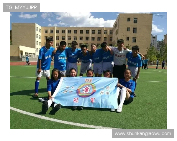 初一十五班足球球星风采展示 与校园足球文化的完美融合