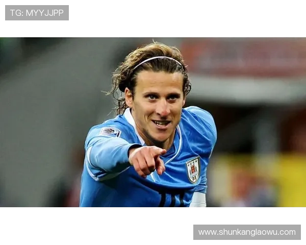 探寻足球巨星的传奇人生