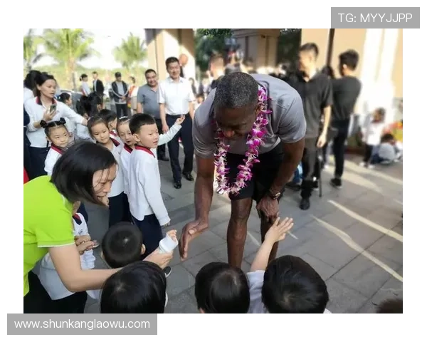 街头足球文化崛起 球星们如何在街头竞技中书写传奇