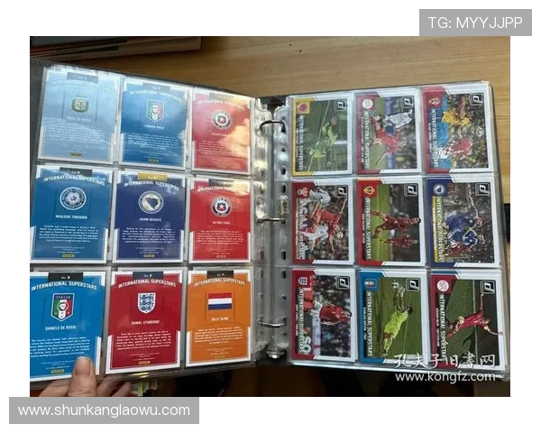 足球球星卡与队标卡的收藏价值及其市场发展趋势分析